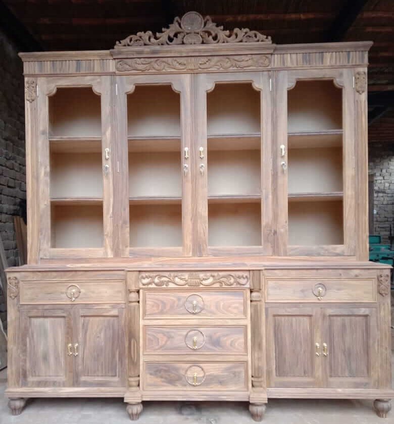 4 Door Top Quality Cabinet