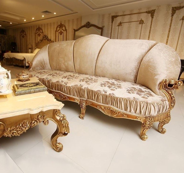 Italian Style Hand Carving Sofa Set